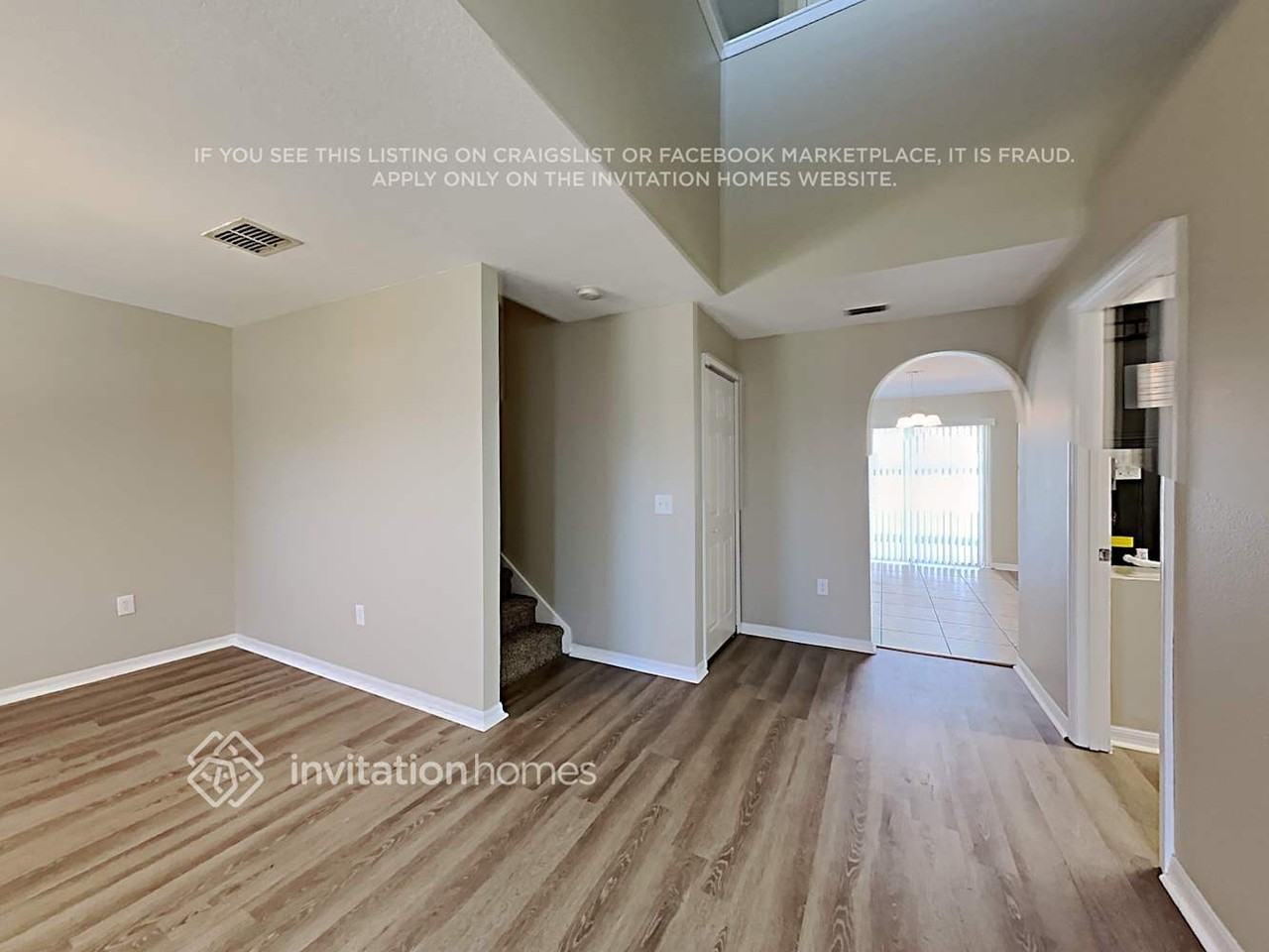 2128 Valrico Heights Blvd - Photo 4 of 22
