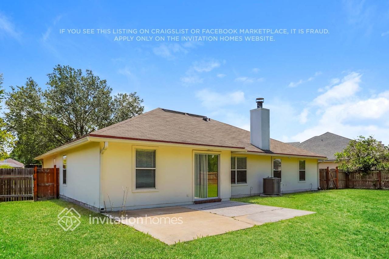 2504 Serene Ct - Photo 4 of 7