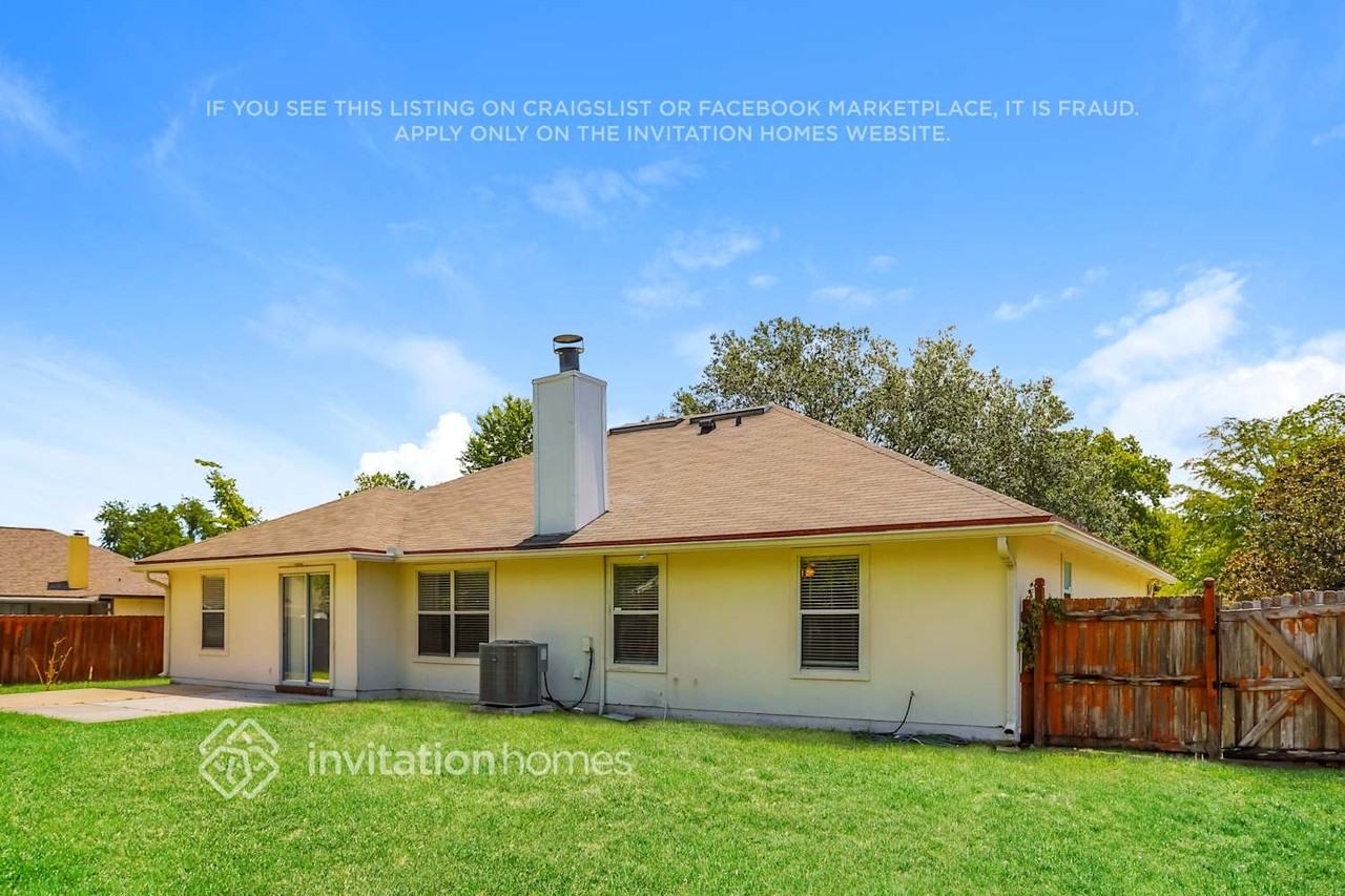 2504 Serene Ct - Photo 5 of 7