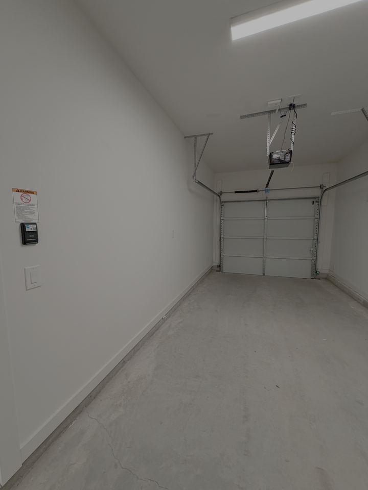 Plainfield Dr - Photo 3 of 8
