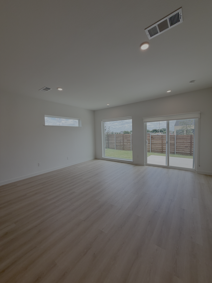 Plainfield Dr - Photo 6 of 8