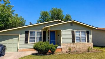 featured image of 1941 N Mockingbird Ln
