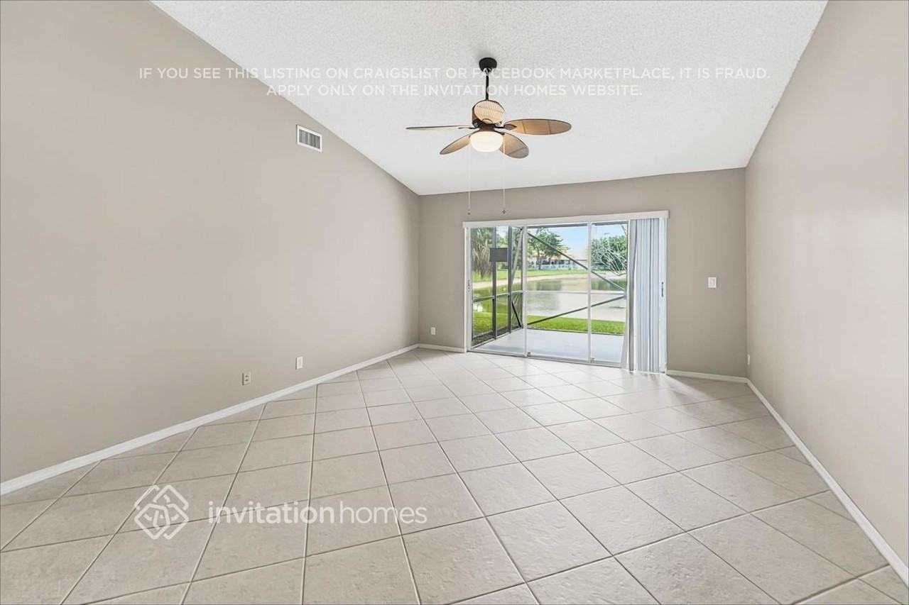 11409 Coral Bay Dr - Photo 6 of 20