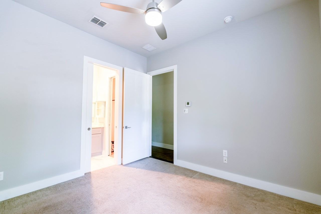 2514 Vintage St - Photo 5 of 27