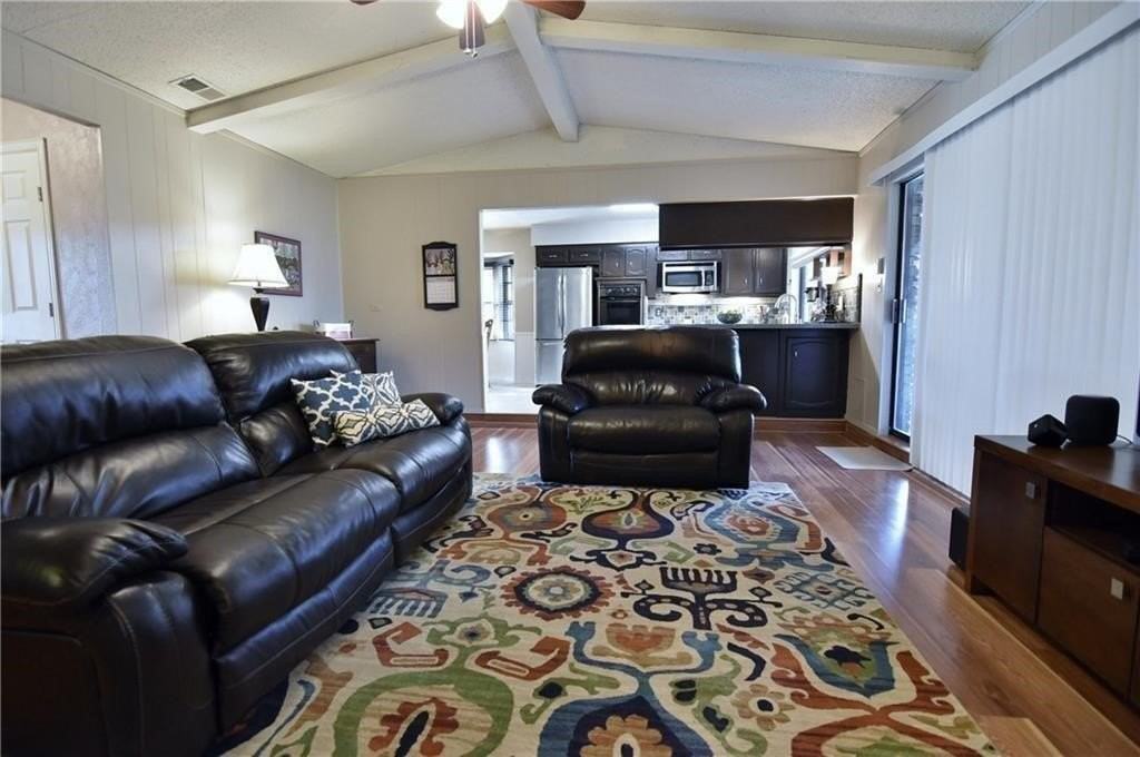 1309 San Marcos Dr - Photo 4 of 17