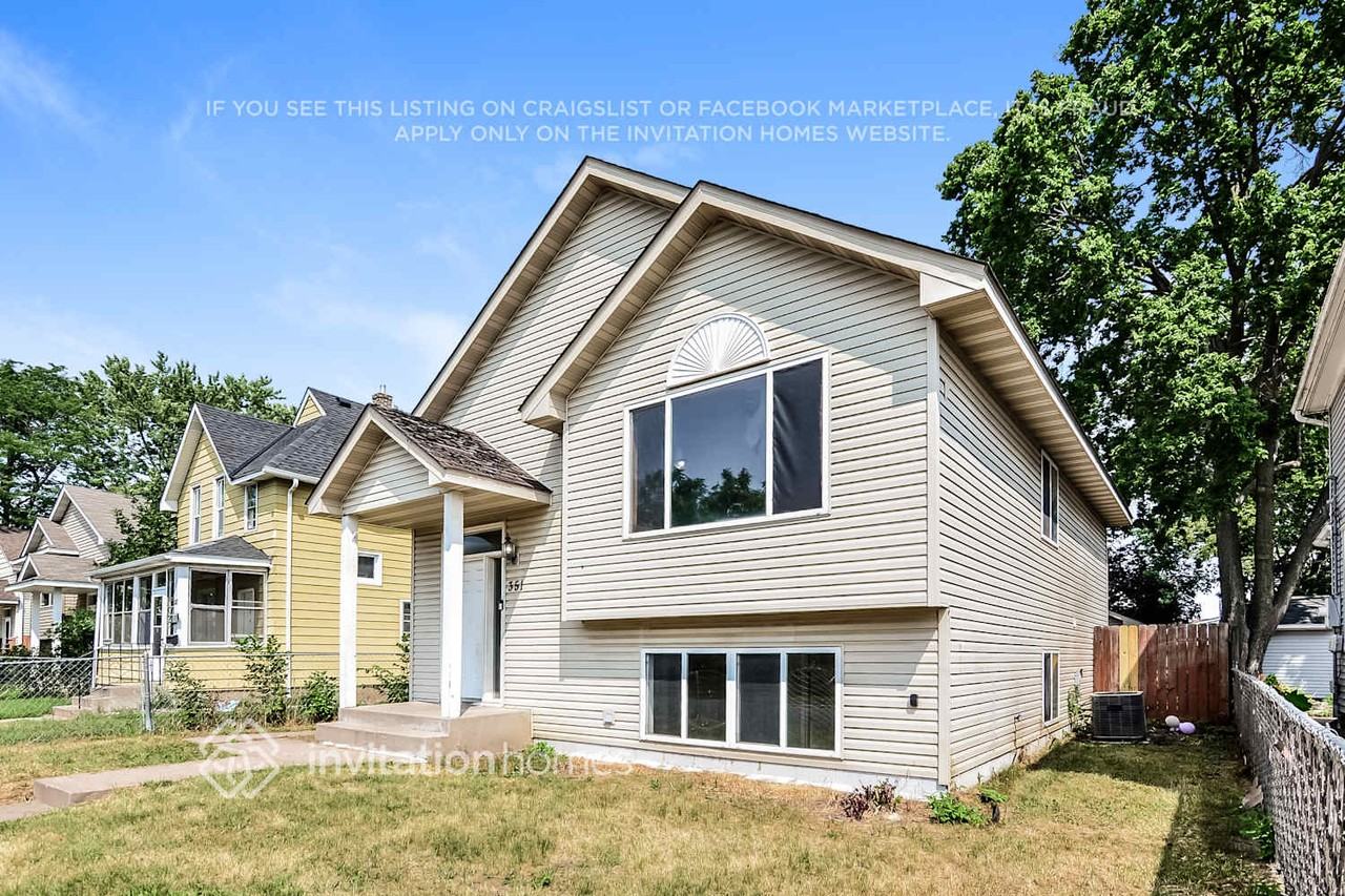 351 4th Ave S - Photo 4 of 18