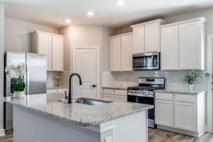 1009 Calhoun Dr - Photo 1 of 1