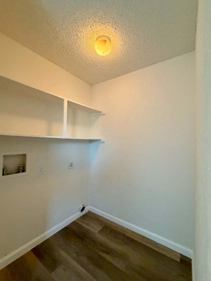 18907 Platte River Way - Photo 7 of 15