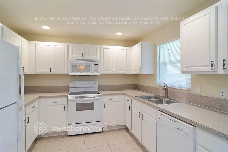 3244 Sw Esperanto St - Photo 5 of 20