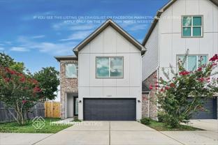 10507 Executive Lake Dr - Photo 1 of 1