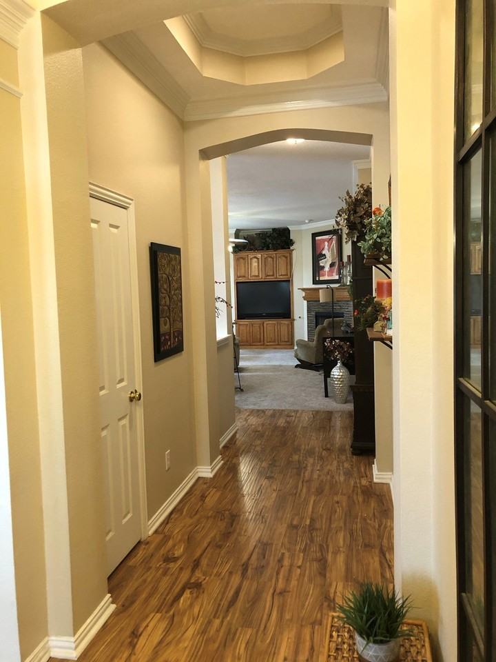 503 Landing Ct - Photo 5 of 18