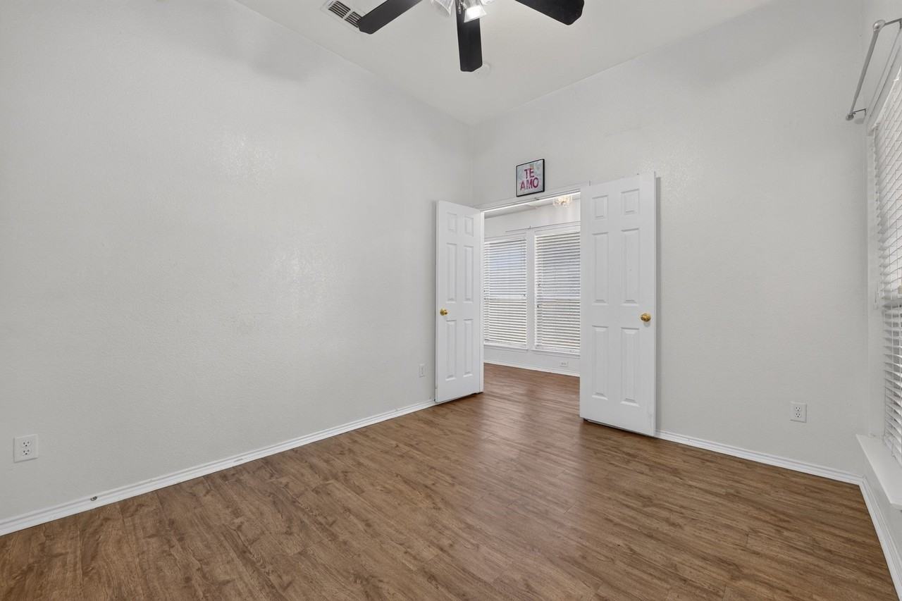 803 E Alexander Ln - Photo 7 of 8
