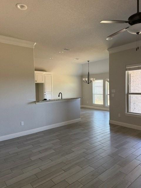 272 Jacinth Ln - Photo 5 of 18
