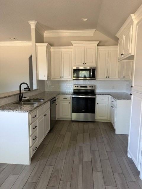 272 Jacinth Ln - Photo 7 of 18