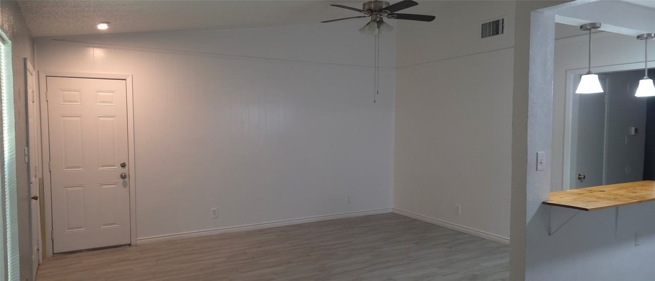 708 Truman St - Photo 2 of 16