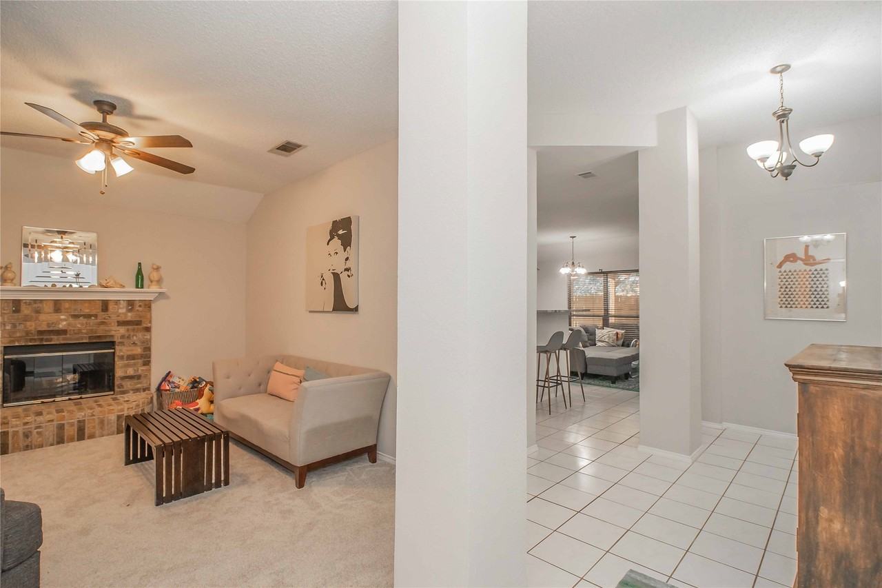 436 Hillside Dr - Photo 6 of 31