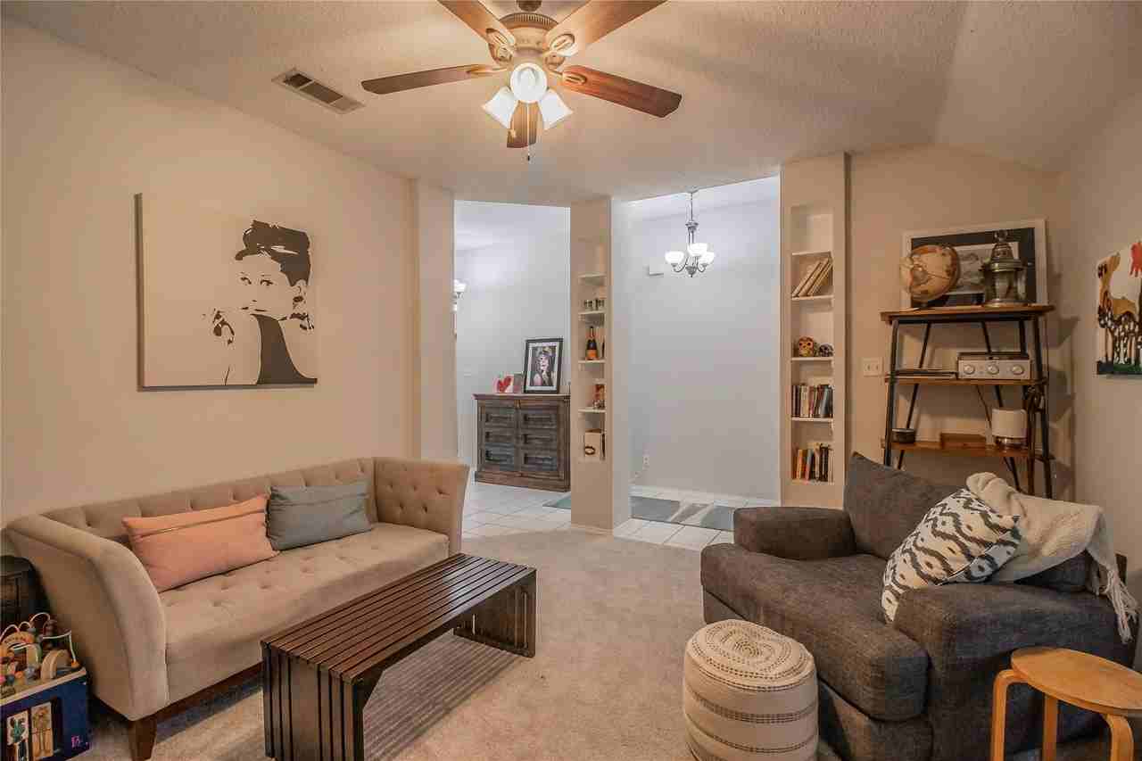 436 Hillside Dr - Photo 7 of 31