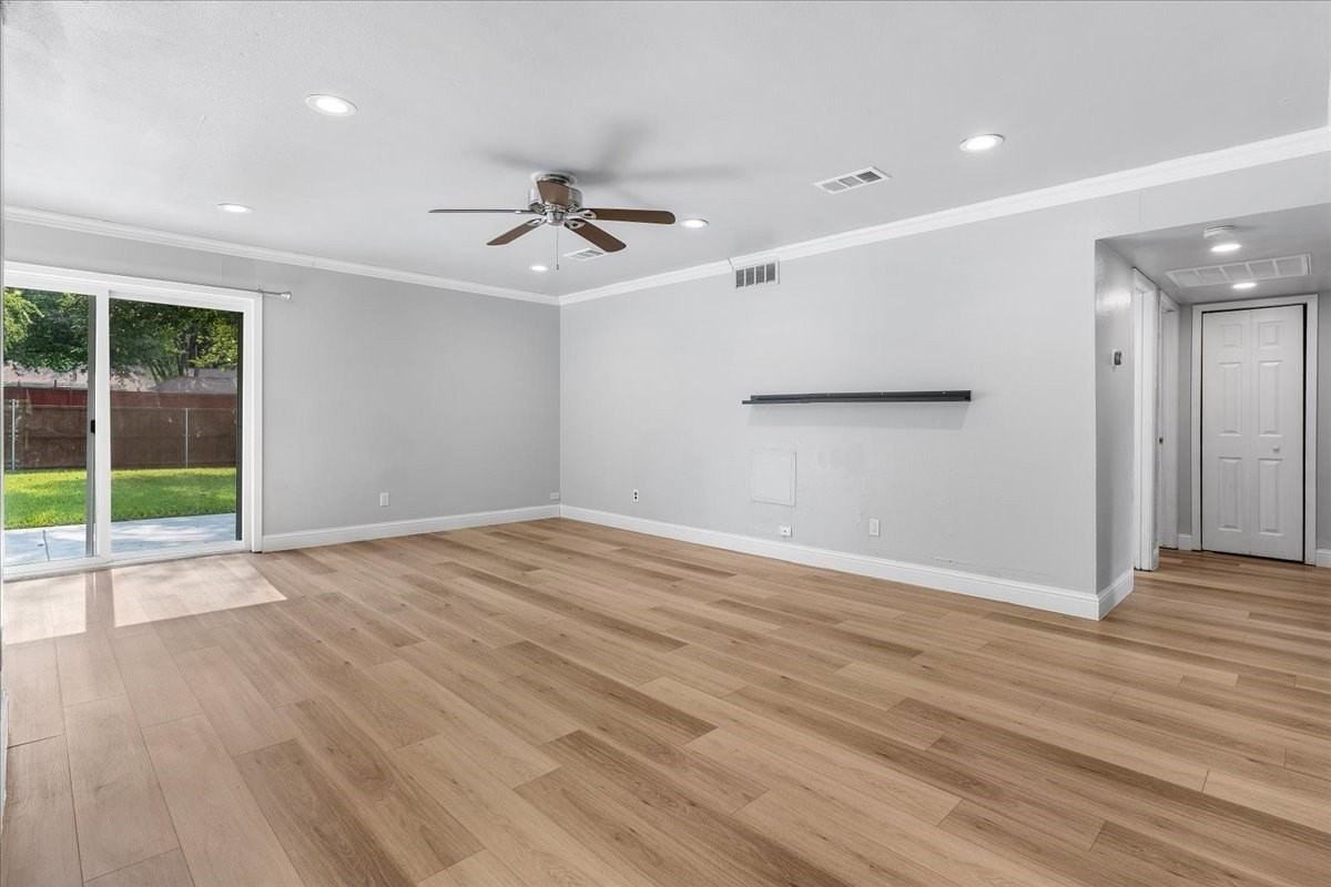 2400 Richmond Dr - Photo 6 of 31