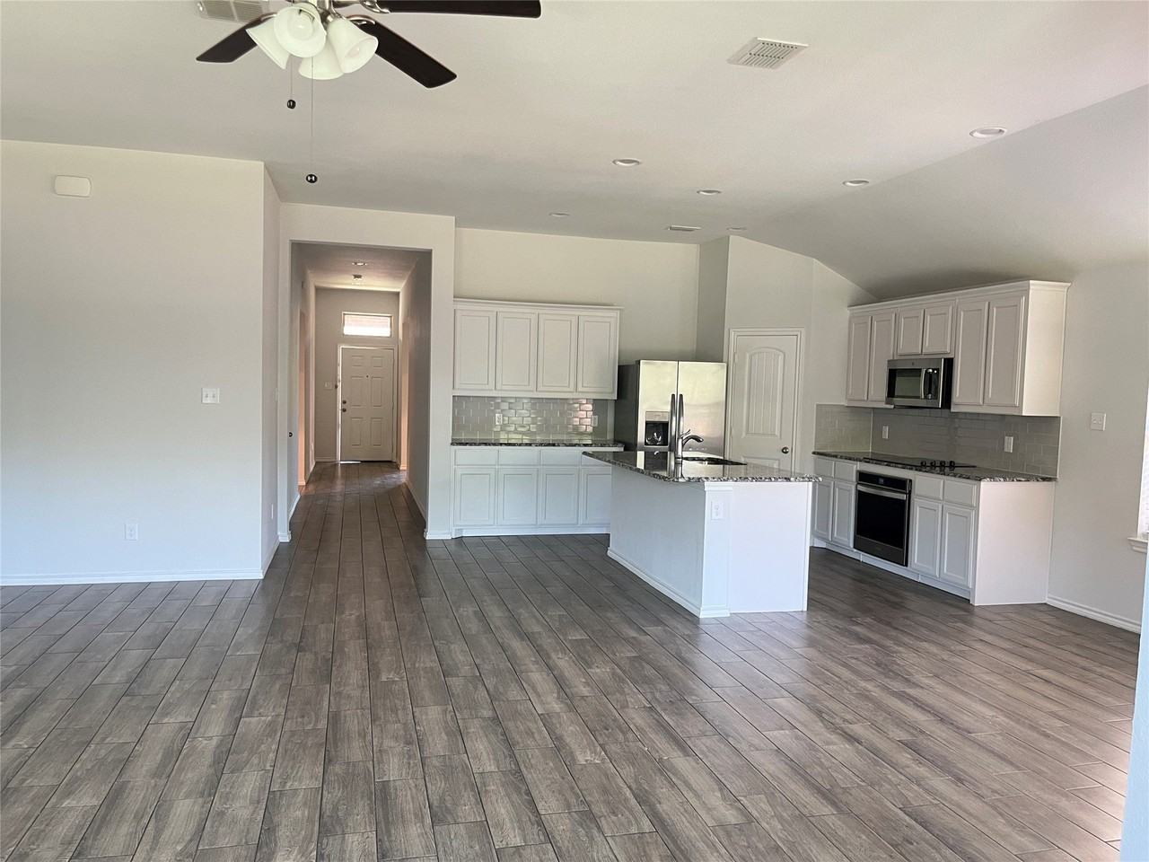3736 Maroon Creek Rd - Photo 4 of 27