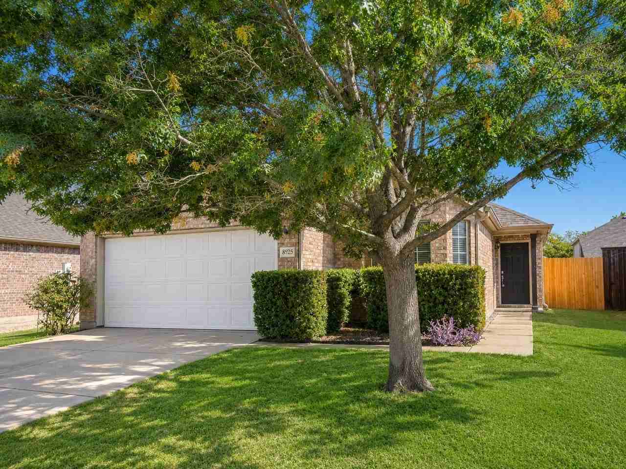 8925 Sierra Trl - Photo 2 of 21