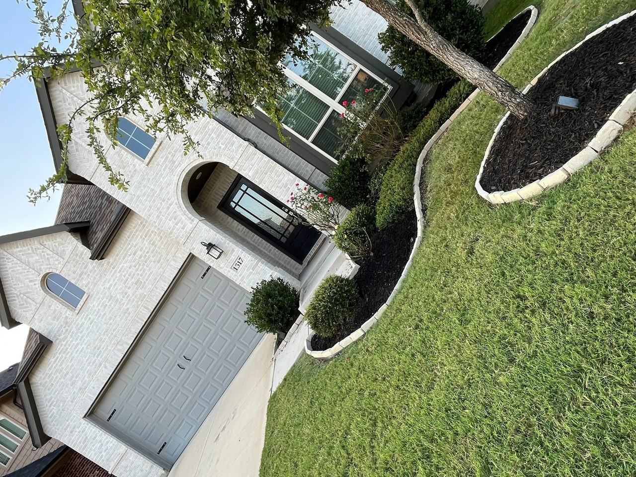 1317 Thrasher Dr - Photo 2 of 40