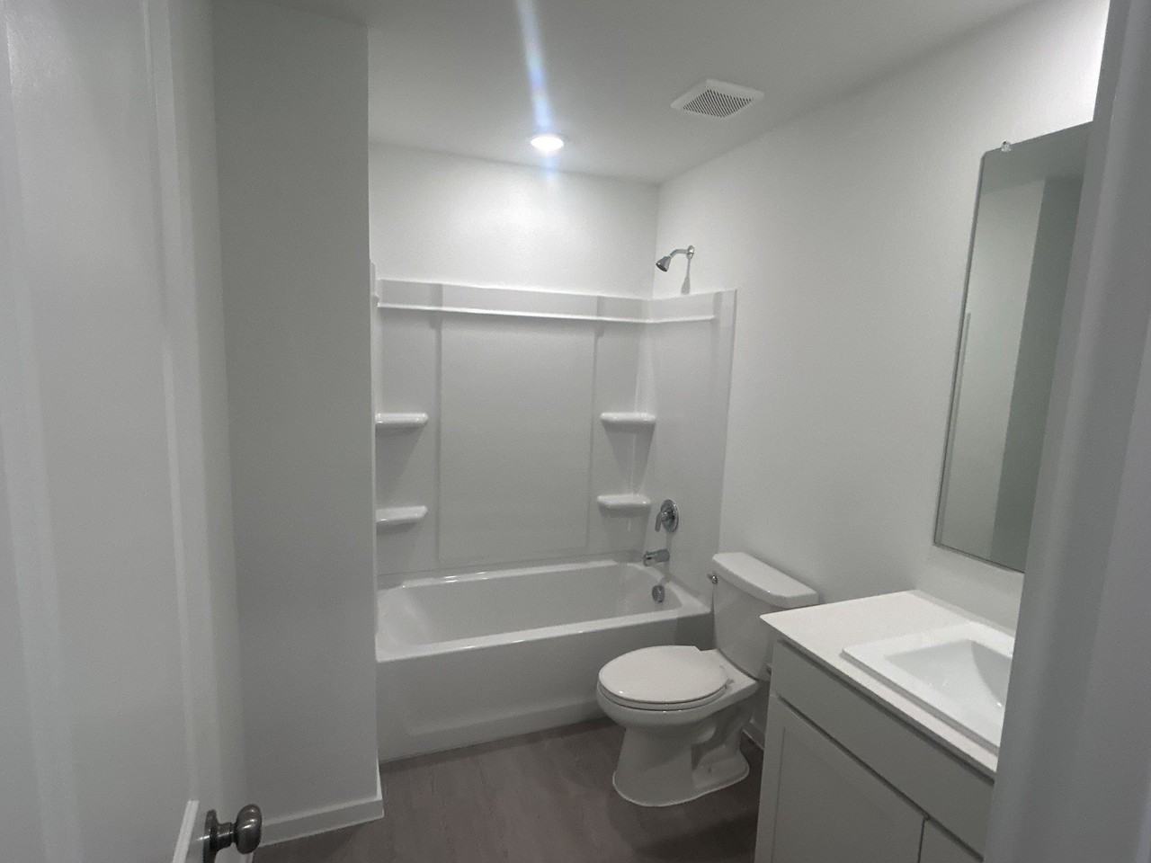 4221 Jutland Dr - Photo 5 of 20