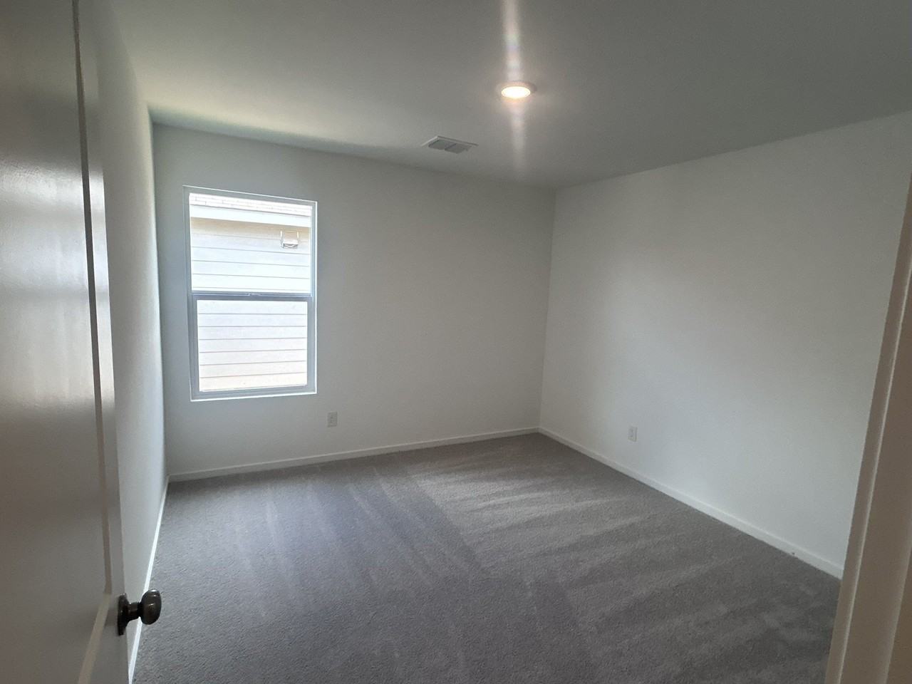 4221 Jutland Dr - Photo 6 of 20