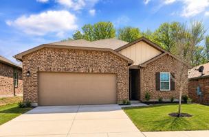featured image of 724 Crestridge Dr