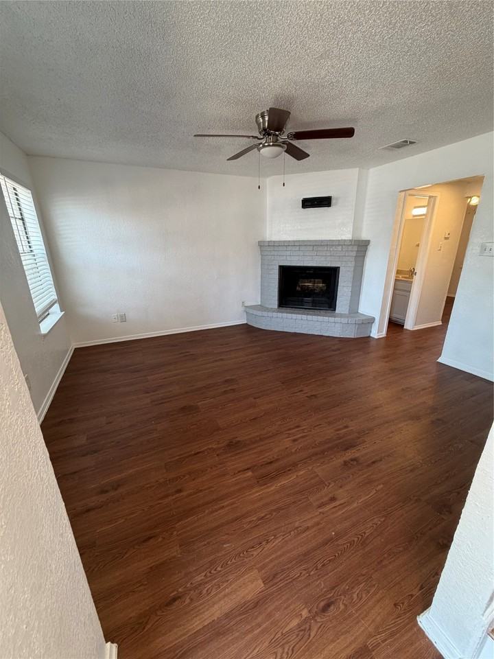 3078 W Sycamore Cir - Photo 6 of 20