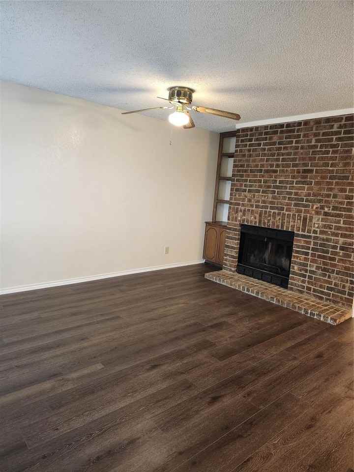 5029 Winder Ct #D - Photo 4 of 15