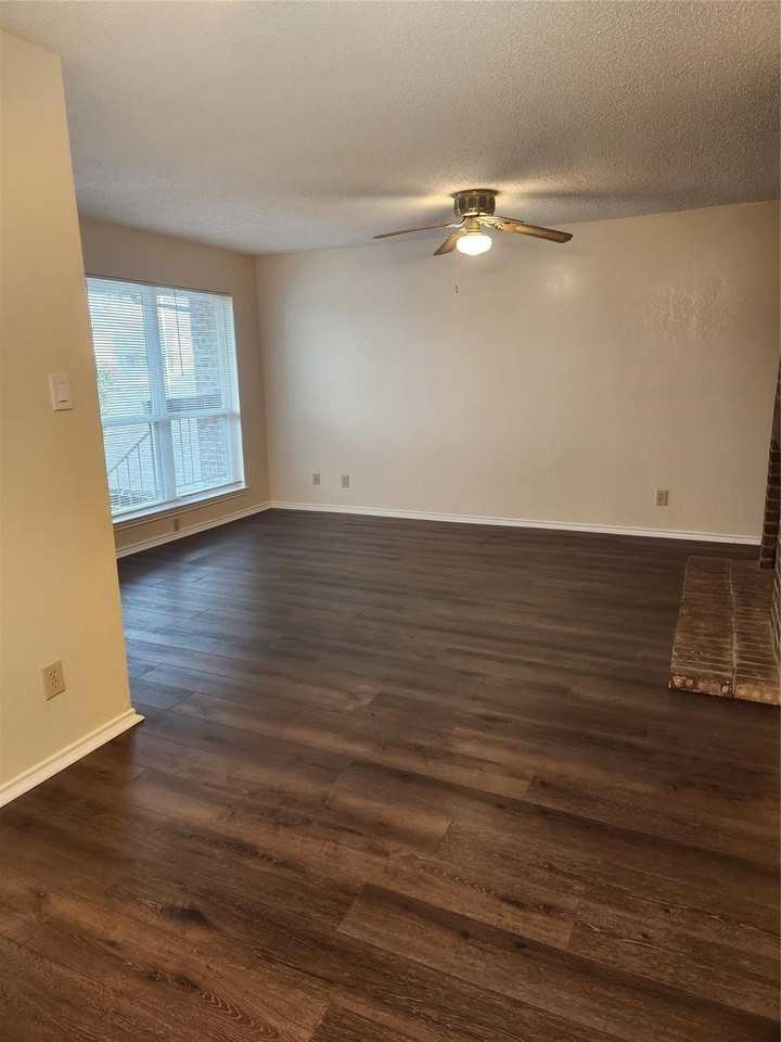 5029 Winder Ct #D - Photo 5 of 15