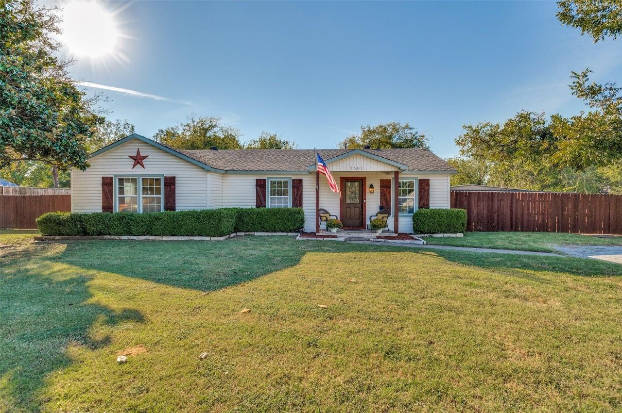 2601 Murphy Dr