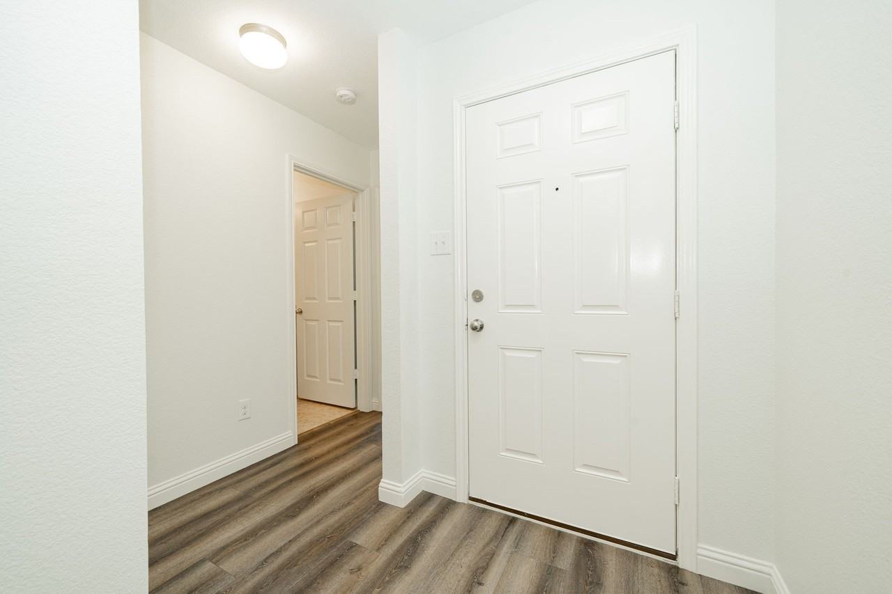122 Feverbush Dr - Photo 2 of 16