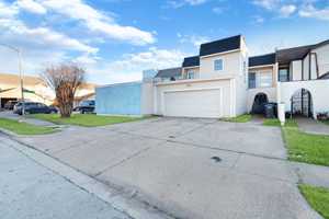 featured image of 4511 Alamosa St