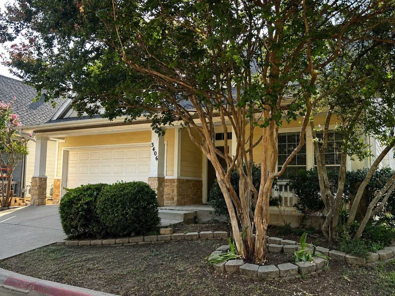 3406 Founders Trl - Photo 2 of 24