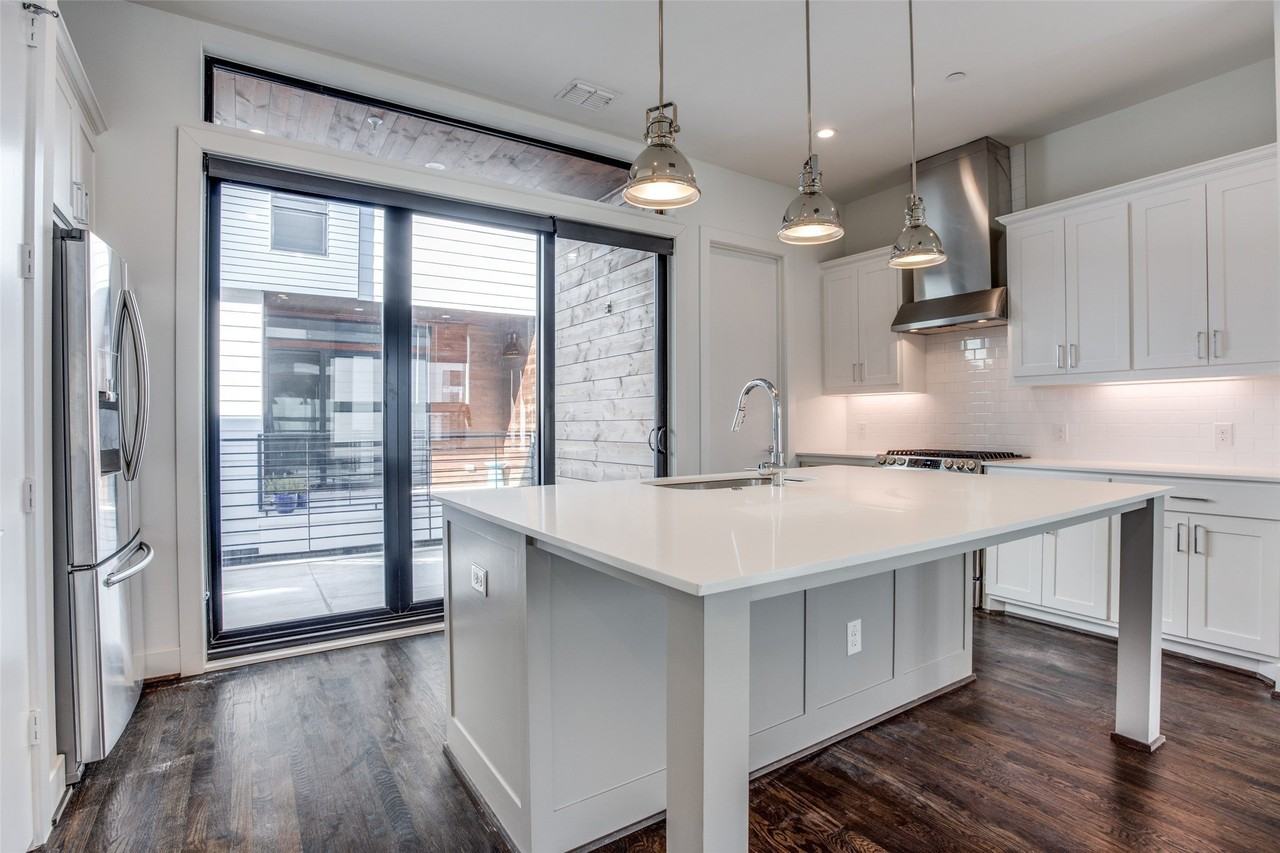 2117 N Garrett Ave #106 - Photo 4 of 28