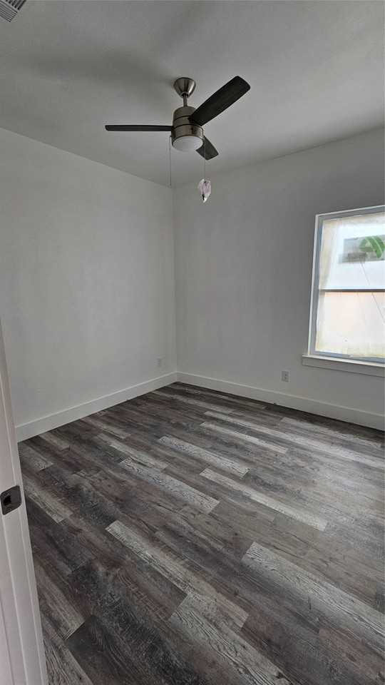 804 S Catherine St - Photo 6 of 14