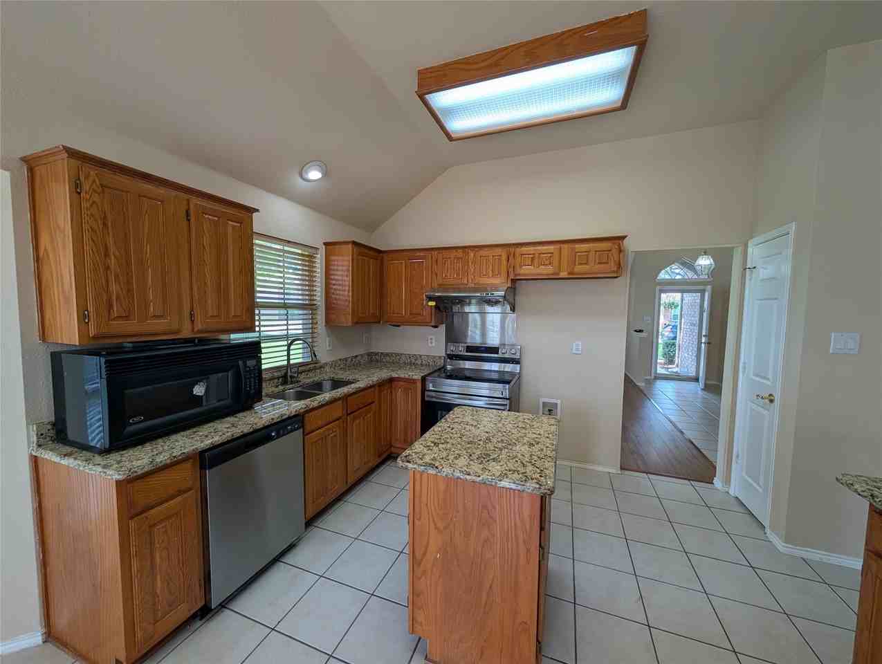 6000 Arlington Dr - Photo 5 of 22
