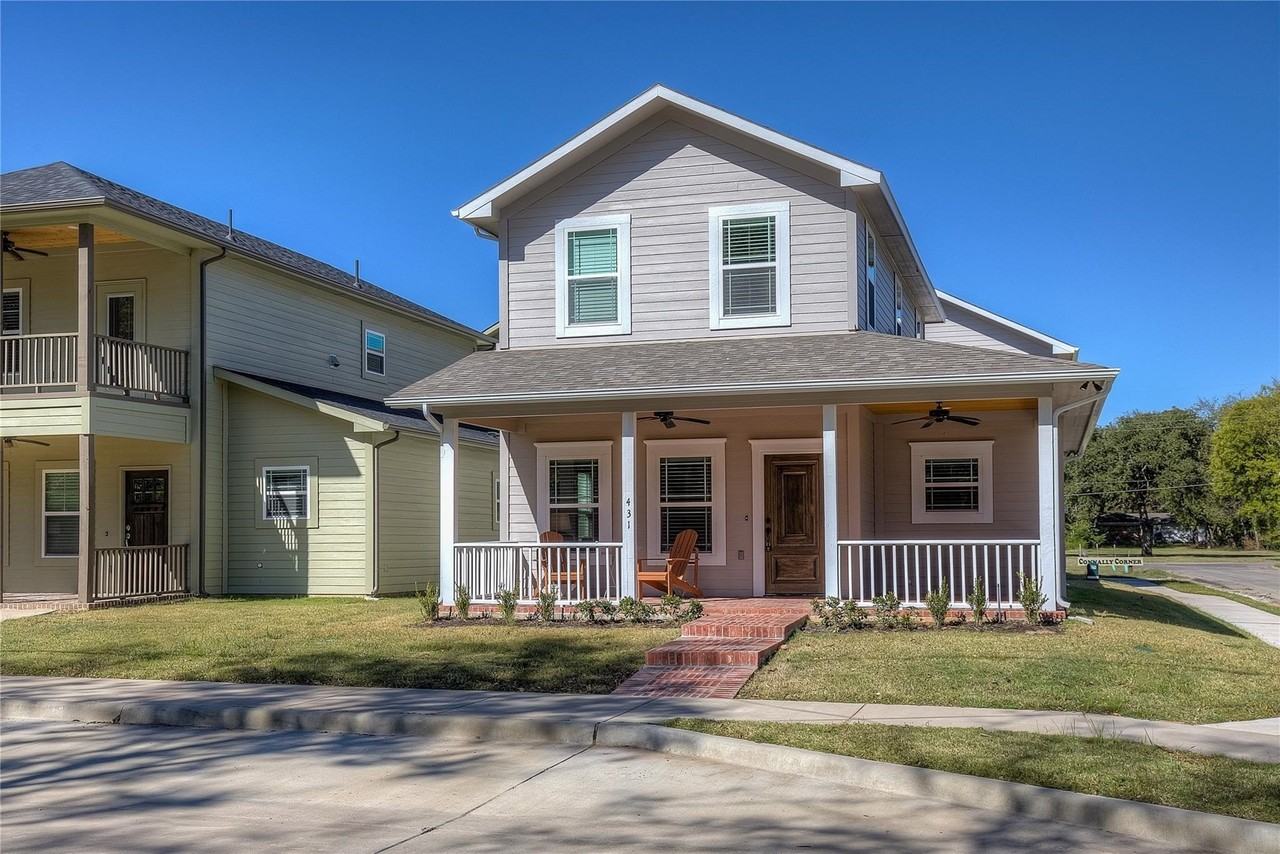 431 Connally St