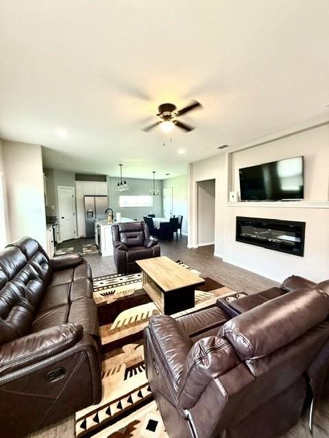 7804 Freedom Crest Ave - Photo 3 of 28