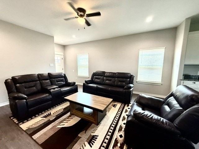 7804 Freedom Crest Ave - Photo 4 of 28