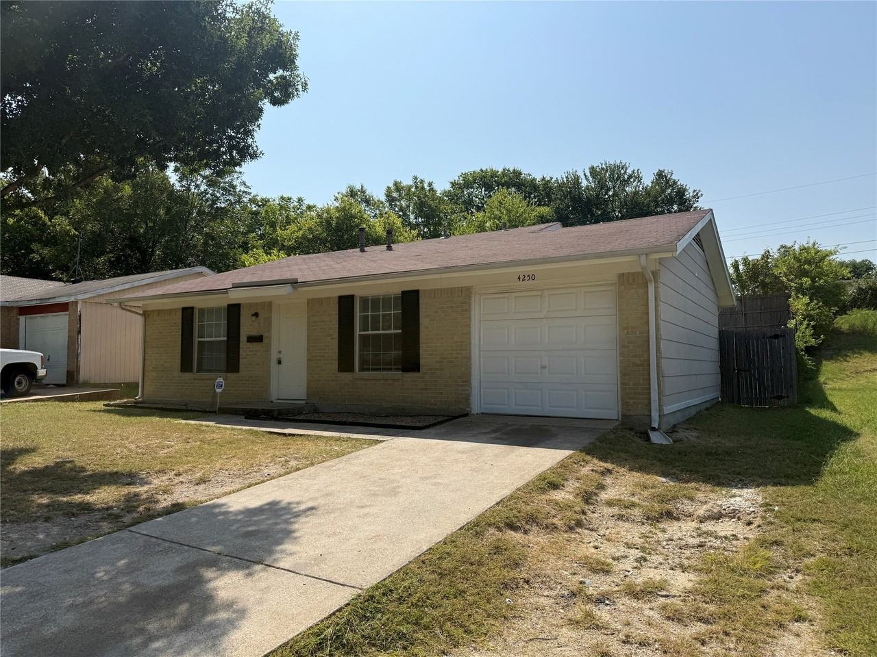 4250 Wiley College Dr - Photo 2 of 18
