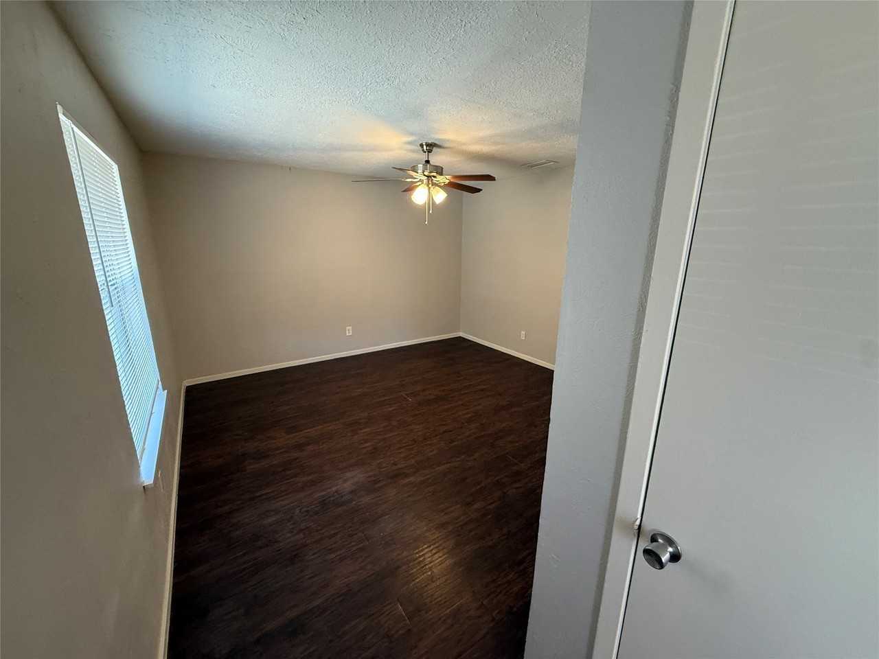 4250 Wiley College Dr - Photo 4 of 18