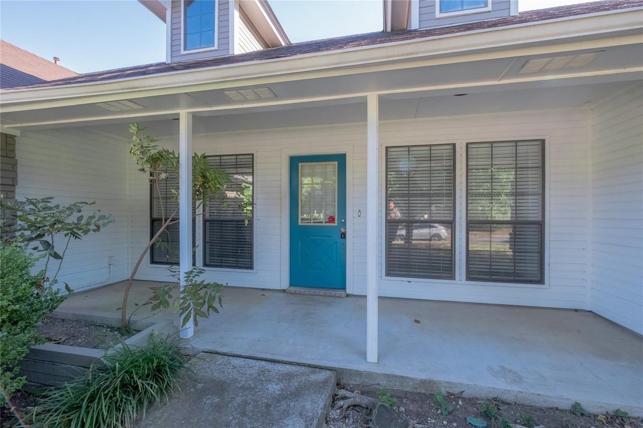 8201 Llano Ave - Photo 3 of 30