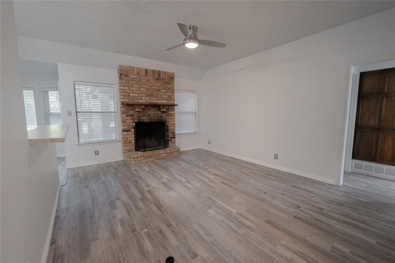 8201 Llano Ave - Photo 5 of 30