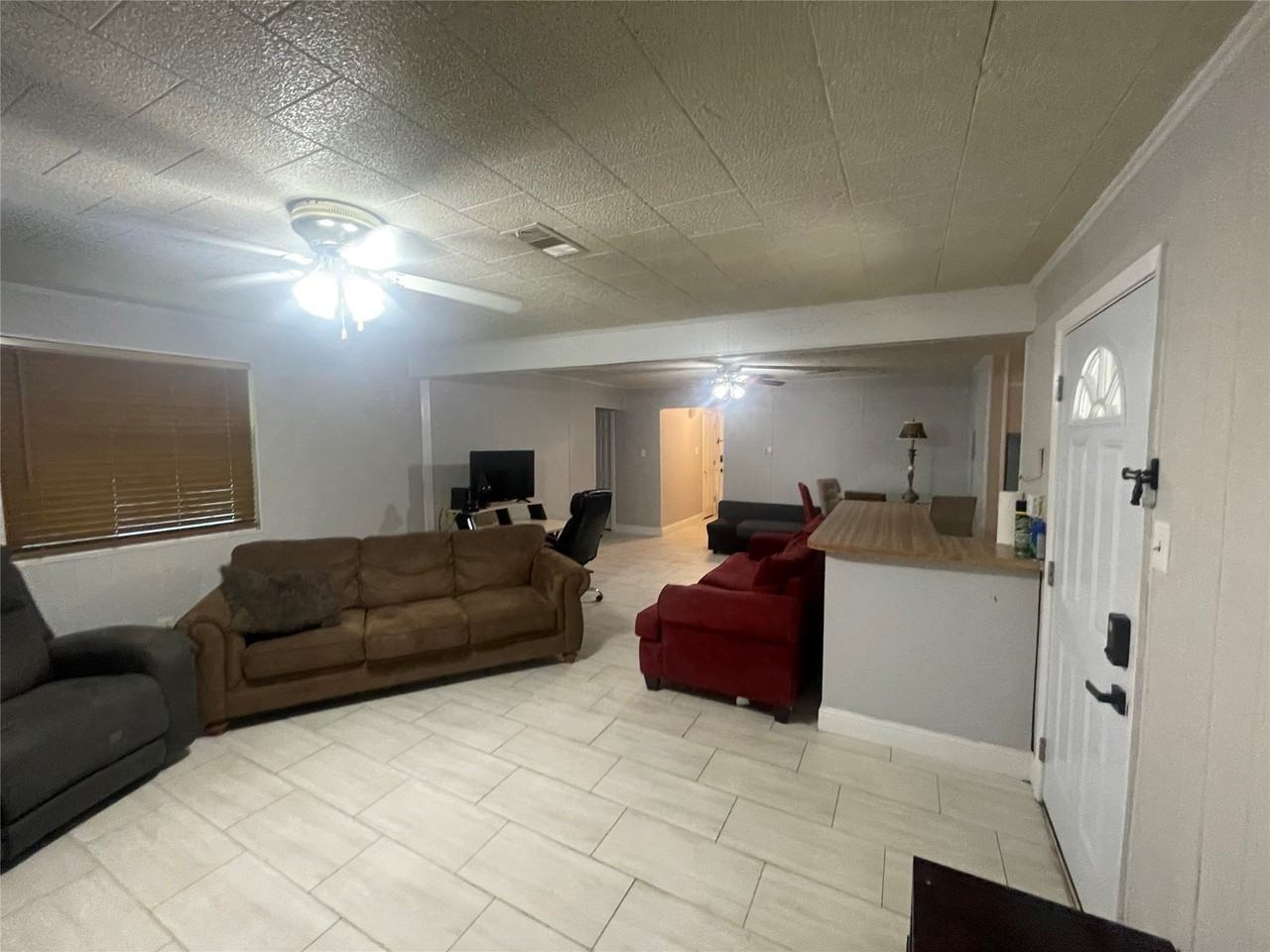 114 Crestridge Dr - Photo 6 of 20