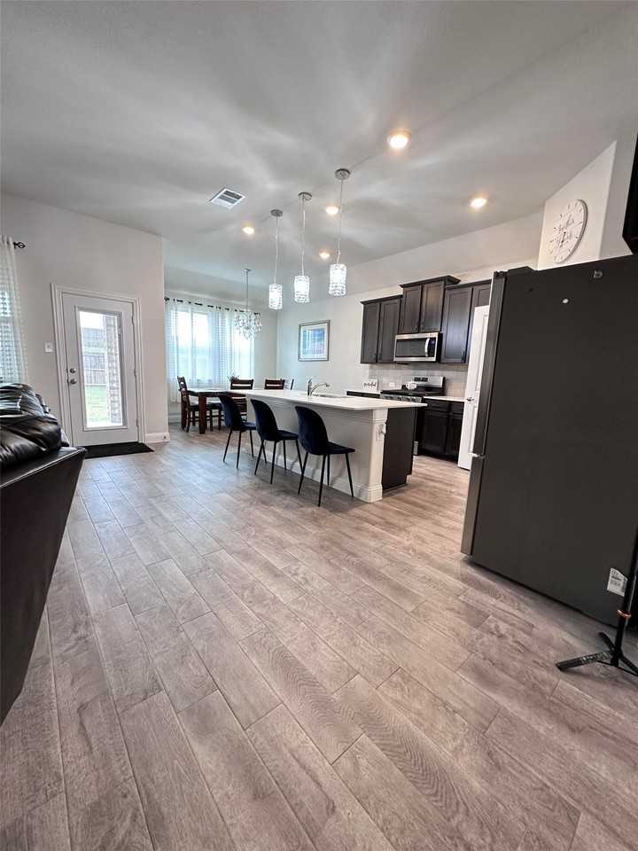 3621 Arabella Way - Photo 7 of 28