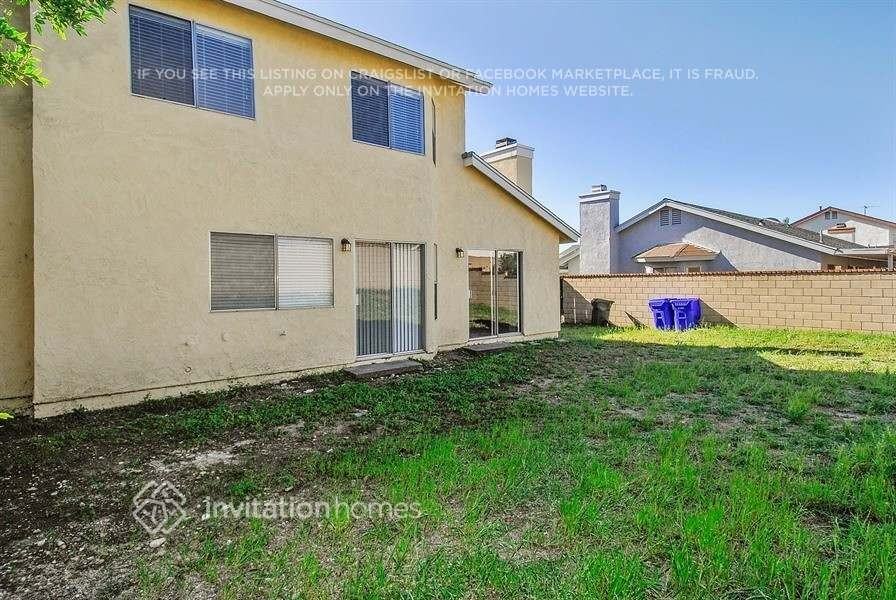 15940 Miller Ave - Photo 3 of 21
