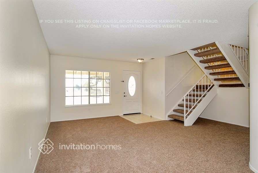 15940 Miller Ave - Photo 5 of 21