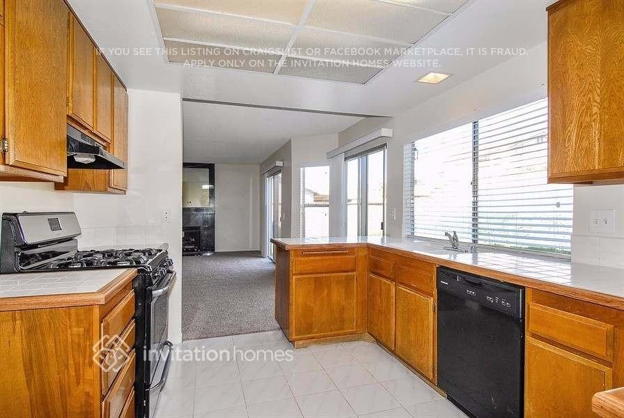 15940 Miller Ave - Photo 7 of 21